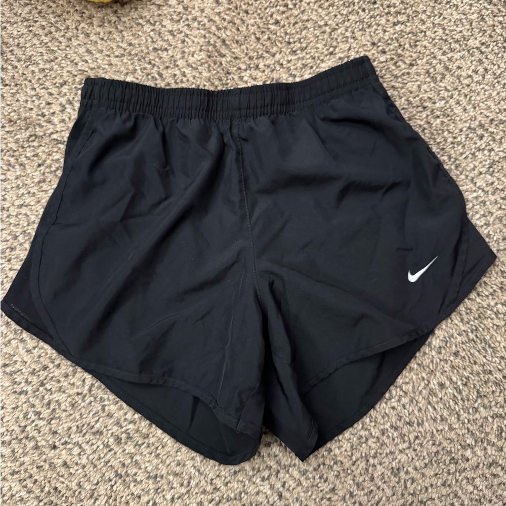 Black dri fit Nike shorts